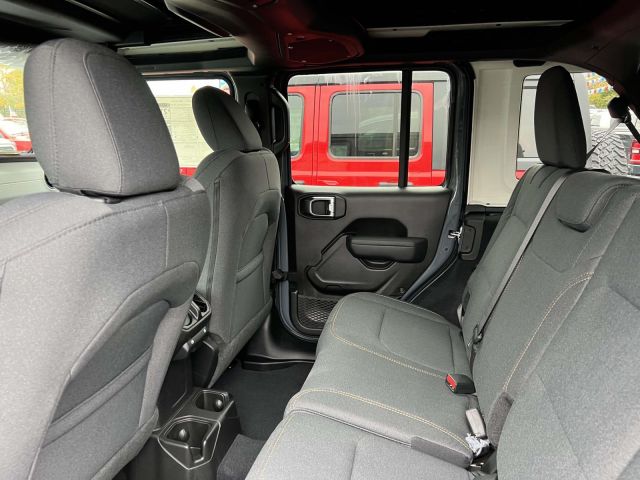 2026 Jeep Wrangler Sport 2026 Jeep Wrangler Sport