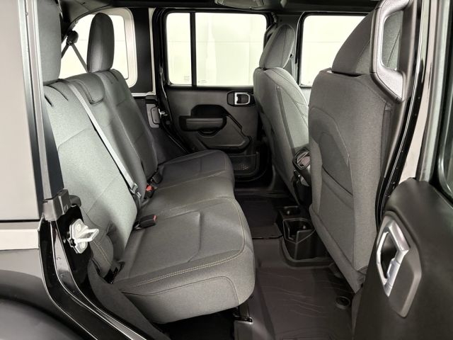 2026 Jeep Wrangler Willys 2026 Jeep Wrangler Willys