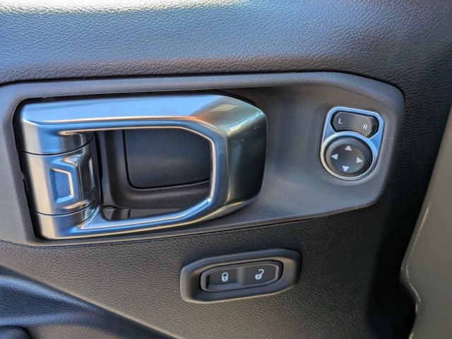 2026 Jeep Wrangler Sahara 2026 Jeep Wrangler Sahara