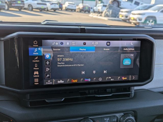 2026 Jeep Wrangler Sahara 2026 Jeep Wrangler Sahara