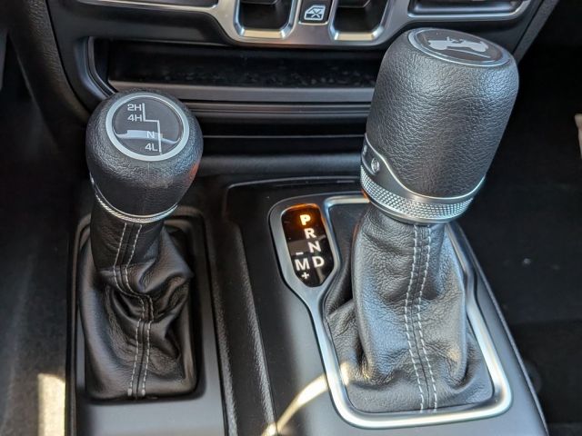 2026 Jeep Wrangler Sahara 2026 Jeep Wrangler Sahara