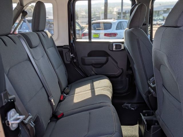 2026 Jeep Wrangler Sahara 2026 Jeep Wrangler Sahara