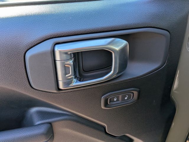 2026 Jeep Wrangler Sport 2026 Jeep Wrangler Sport