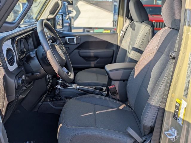 2026 Jeep Wrangler Sport 2026 Jeep Wrangler Sport