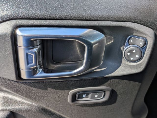 2026 Jeep Wrangler Sahara 2026 Jeep Wrangler Sahara