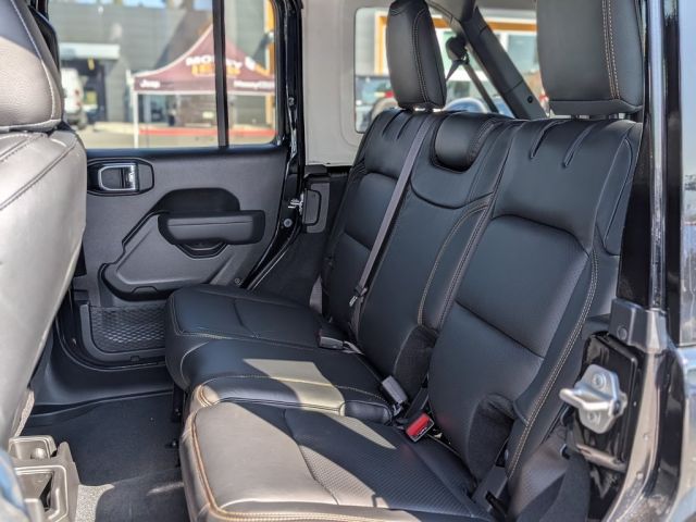 2026 Jeep Wrangler Sahara 2026 Jeep Wrangler Sahara