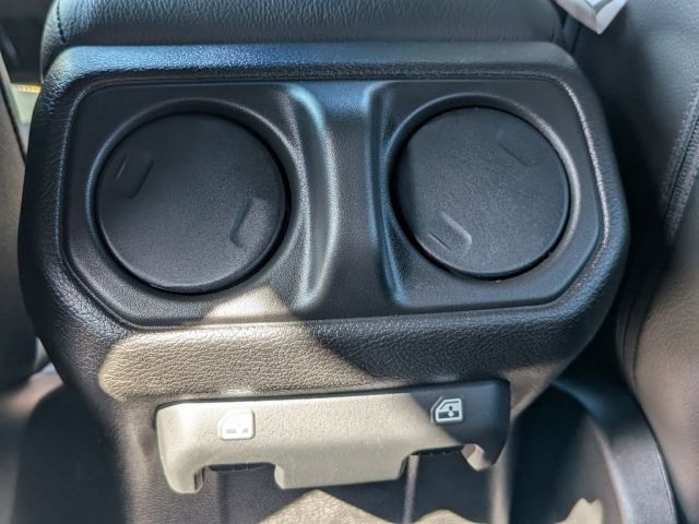 2026 Jeep Wrangler Sahara 2026 Jeep Wrangler Sahara