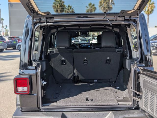 2026 Jeep Wrangler Sahara 2026 Jeep Wrangler Sahara