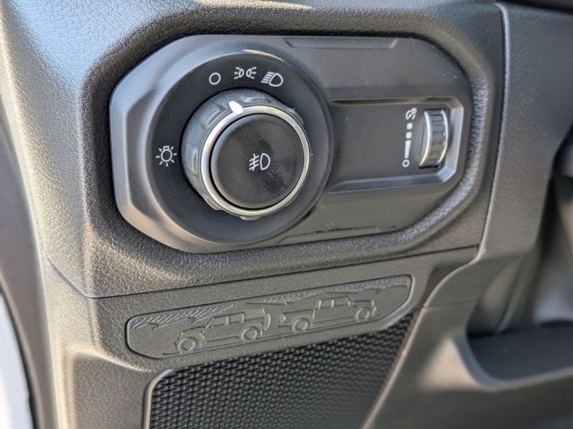 2026 Jeep Wrangler Sahara 2026 Jeep Wrangler Sahara