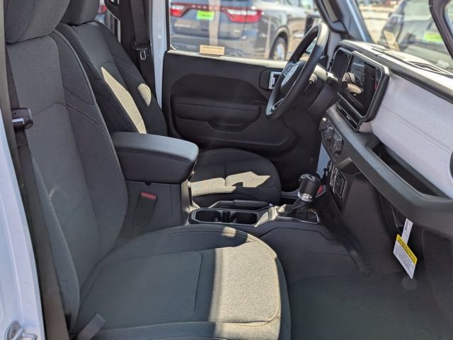 2026 Jeep Wrangler Sahara 2026 Jeep Wrangler Sahara