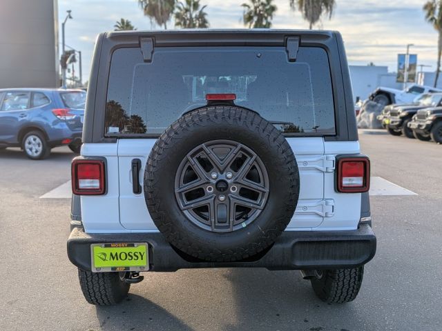 2026 Jeep Wrangler Sport 2026 Jeep Wrangler Sport