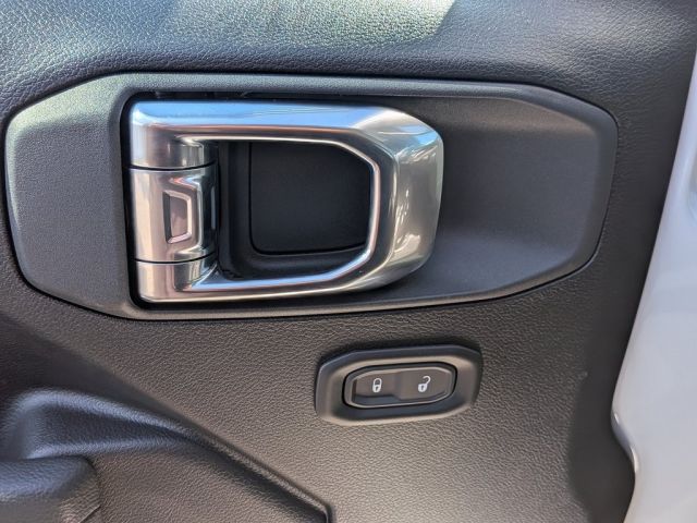 2026 Jeep Wrangler Sport 2026 Jeep Wrangler Sport