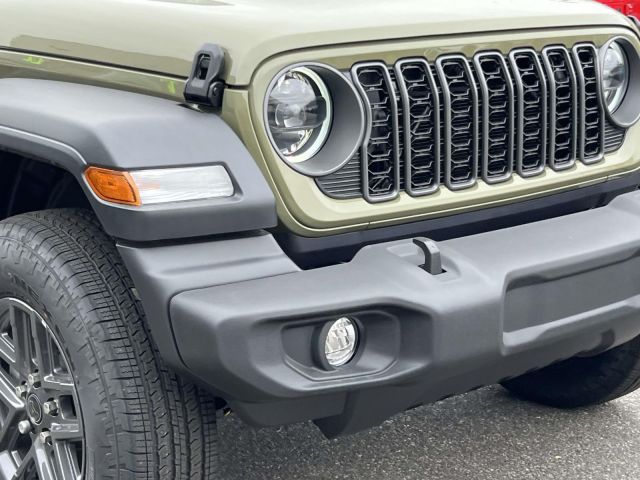 2026 Jeep Wrangler Sport 2026 Jeep Wrangler Sport