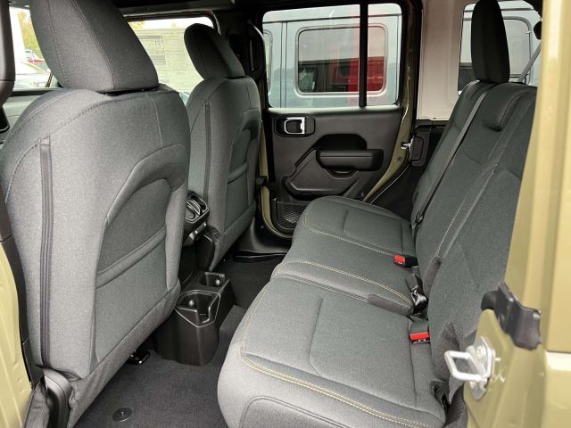 2026 Jeep Wrangler Sport 2026 Jeep Wrangler Sport