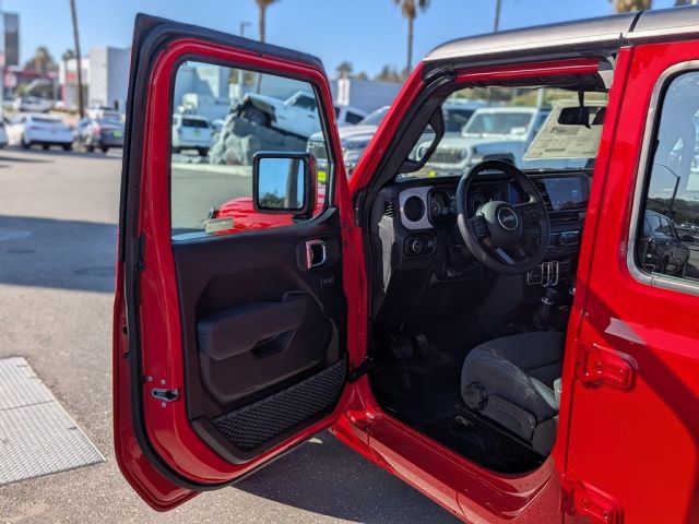 2026 Jeep Wrangler Sahara 2026 Jeep Wrangler Sahara