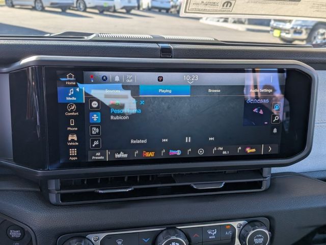 2026 Jeep Wrangler Sahara 2026 Jeep Wrangler Sahara