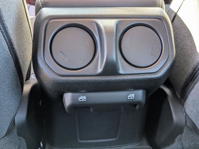 2026 Jeep Wrangler Sahara 2026 Jeep Wrangler Sahara