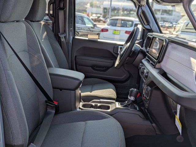 2026 Jeep Wrangler Willys 2026 Jeep Wrangler Willys