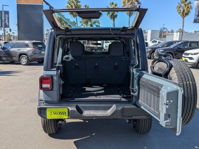 2026 Jeep Wrangler Sahara 2026 Jeep Wrangler Sahara