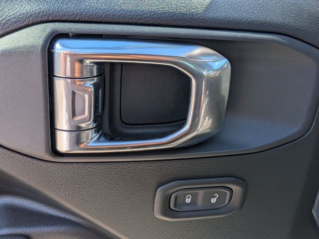 2026 Jeep Wrangler Sahara 2026 Jeep Wrangler Sahara