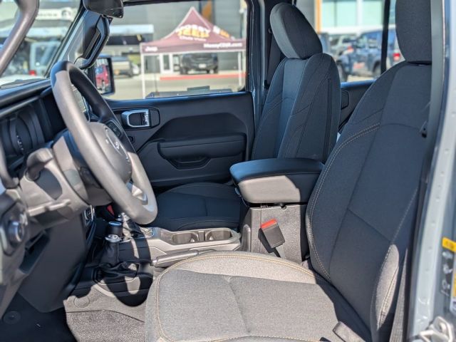 2026 Jeep Wrangler Sahara 2026 Jeep Wrangler Sahara