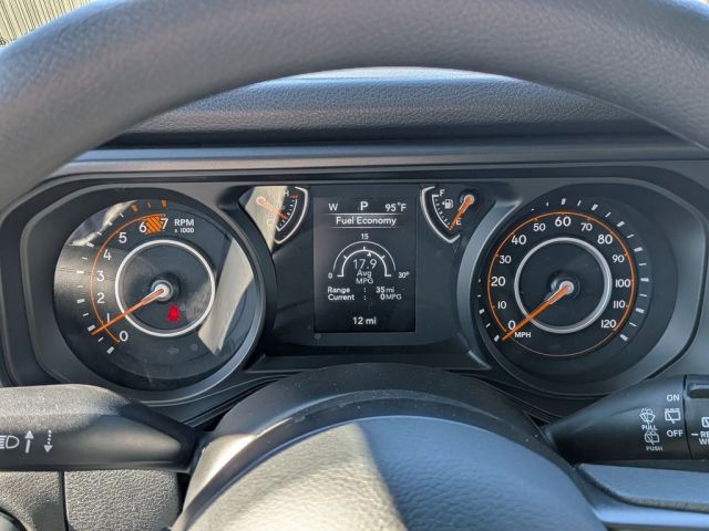 2026 Jeep Wrangler Sahara 2026 Jeep Wrangler Sahara