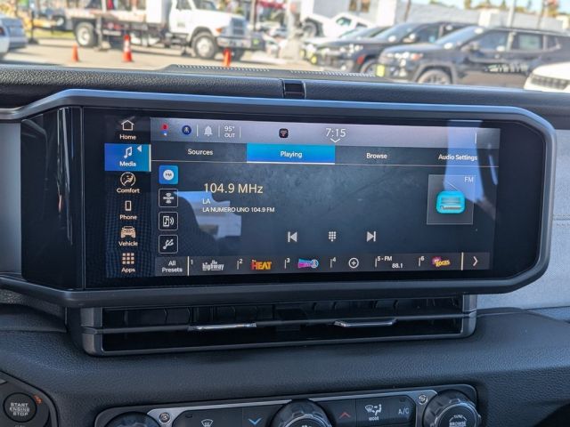 2026 Jeep Wrangler Sahara 2026 Jeep Wrangler Sahara