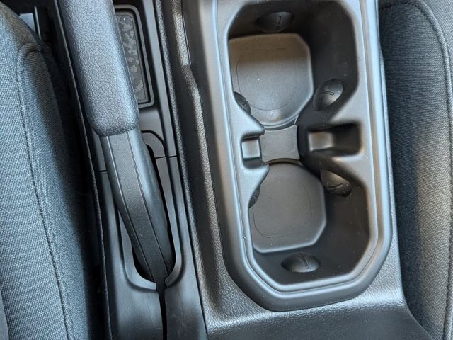 2026 Jeep Wrangler Sahara 2026 Jeep Wrangler Sahara