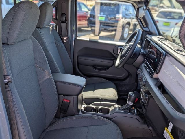 2026 Jeep Wrangler Sahara 2026 Jeep Wrangler Sahara