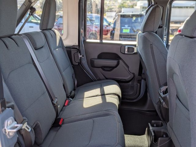 2026 Jeep Wrangler Sahara 2026 Jeep Wrangler Sahara