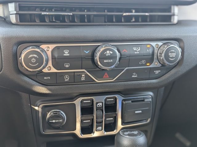 2026 Jeep Wrangler Sport 2026 Jeep Wrangler Sport