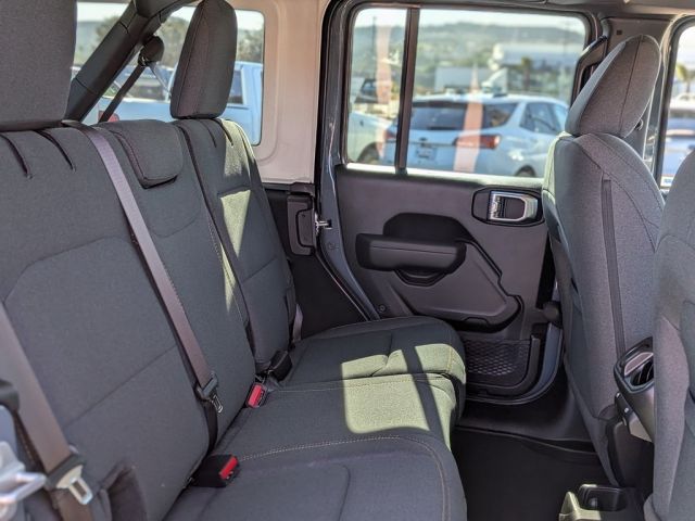 2026 Jeep Wrangler Sport 2026 Jeep Wrangler Sport