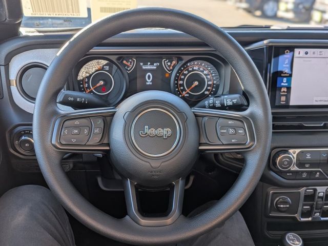 2026 Jeep Wrangler Sahara 2026 Jeep Wrangler Sahara