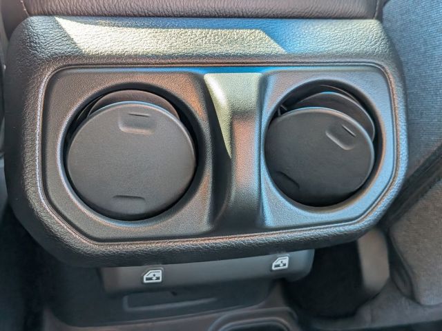 2026 Jeep Wrangler Sahara 2026 Jeep Wrangler Sahara