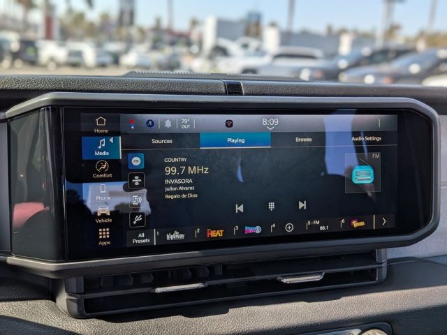 2026 Jeep Wrangler Sahara 2026 Jeep Wrangler Sahara