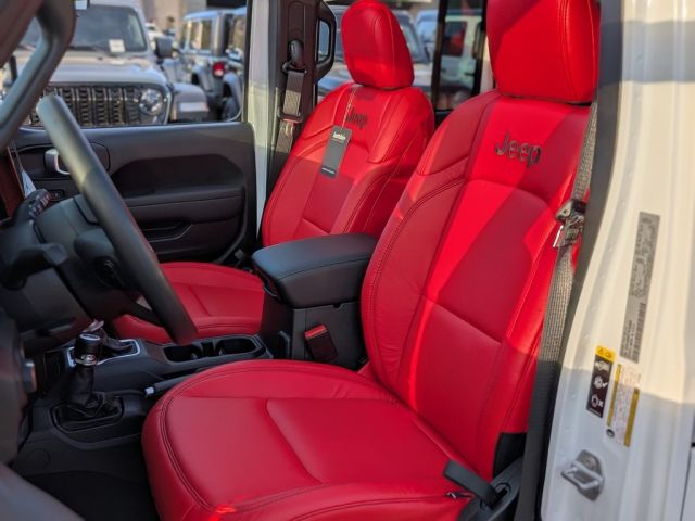 2026 Jeep Wrangler Sport 2026 Jeep Wrangler Sport