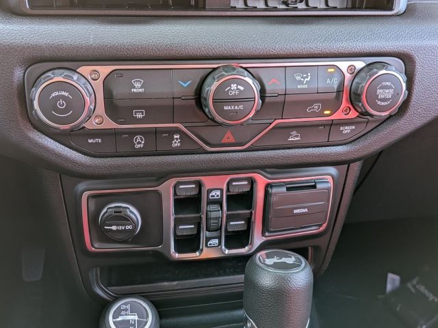 2026 Jeep Wrangler Sport 2026 Jeep Wrangler Sport