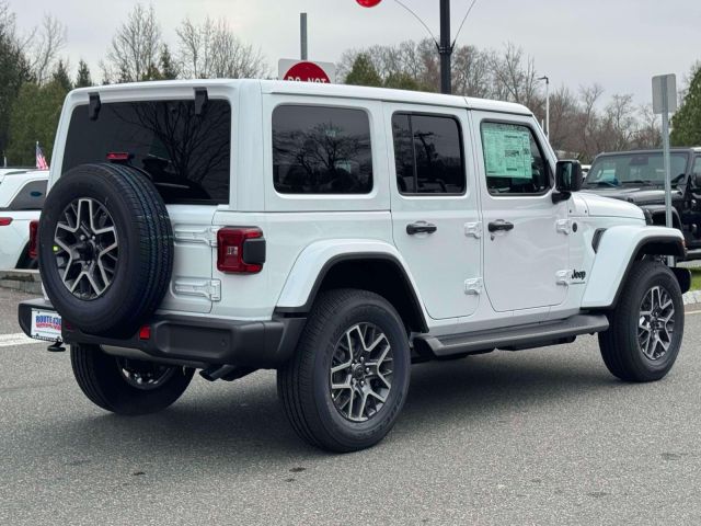 2026 Jeep Wrangler Sahara 4 Door 4x4