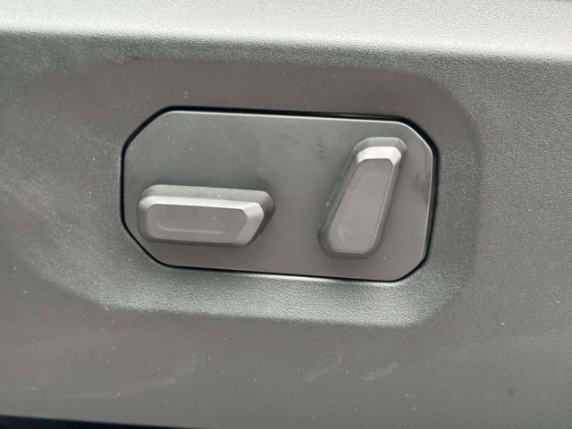 2026 Jeep Wrangler Sahara 4 Door 4x4