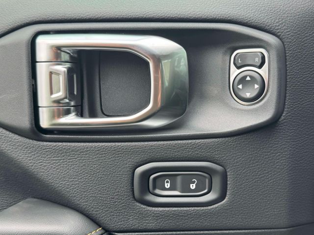 2026 Jeep Wrangler Sahara 4 Door 4x4