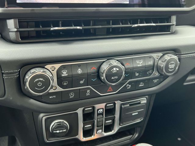 2026 Jeep Wrangler Sahara 2026 Jeep Wrangler Sahara