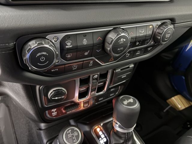 2026 Jeep Wrangler Rubicon X 2026 Jeep Wrangler Rubicon X