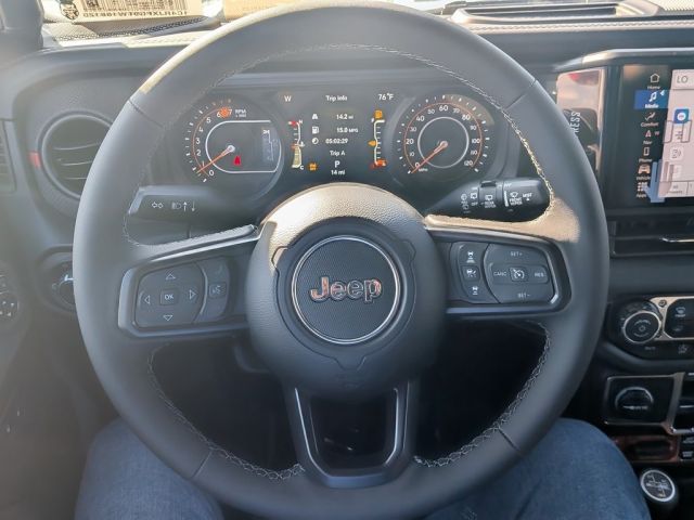 2026 Jeep Wrangler Sahara 2026 Jeep Wrangler Sahara