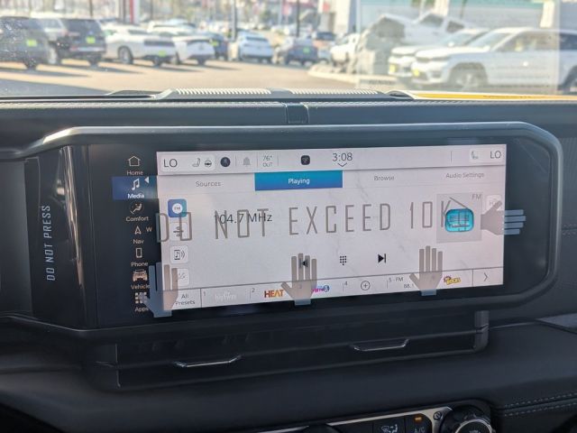 2026 Jeep Wrangler Sahara 2026 Jeep Wrangler Sahara