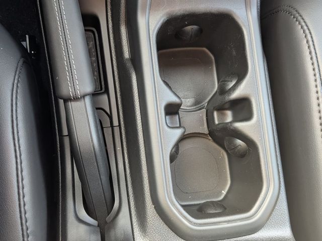 2026 Jeep Wrangler Sahara 2026 Jeep Wrangler Sahara