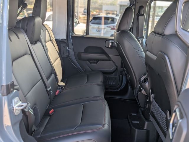 2026 Jeep Wrangler Sahara 2026 Jeep Wrangler Sahara