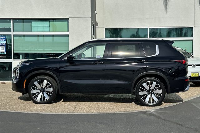 2026 Mitsubishi Outlander SEL