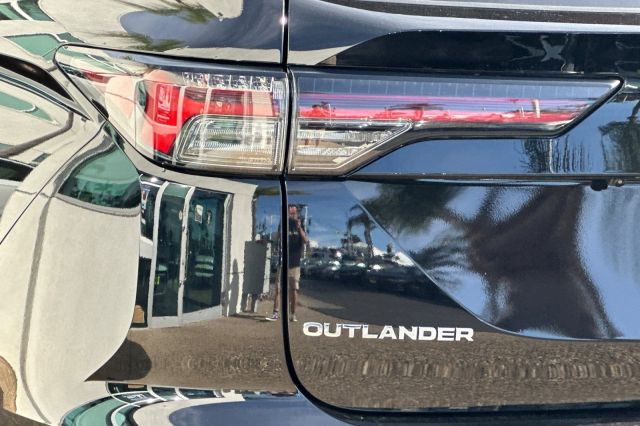 2026 Mitsubishi Outlander SEL