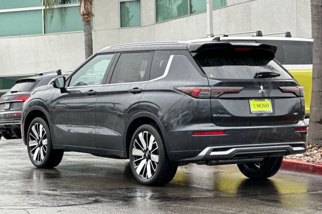 2026 Mitsubishi Outlander SEL