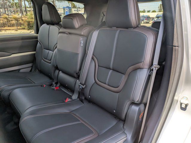 2026 Nissan Armada SL 4X2 2026 Nissan Armada SL 4X2